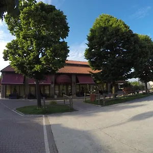 https://agriturismo-la-rebosola.hotelinveneto.com